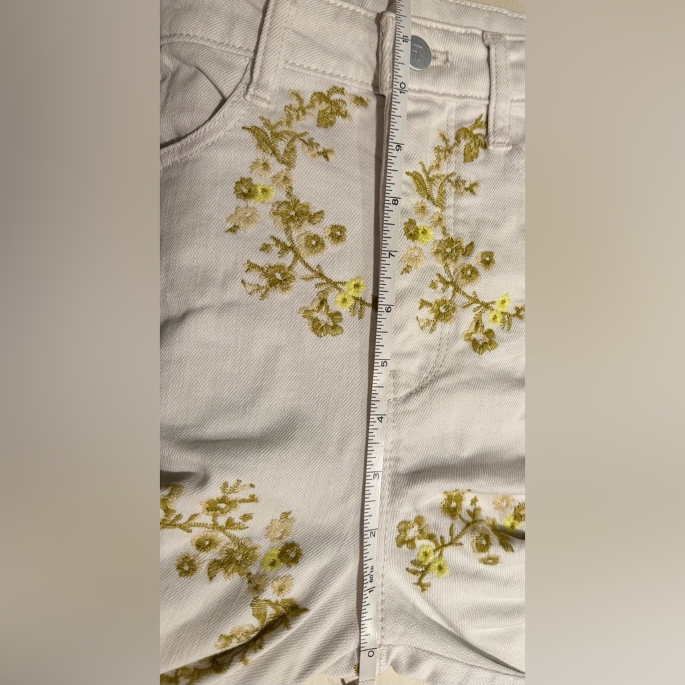 Pilcro Heritage Curve Mid-Rise Tapered Barrel Jeans, White Embroidered, 25 - Picture 14 of 15